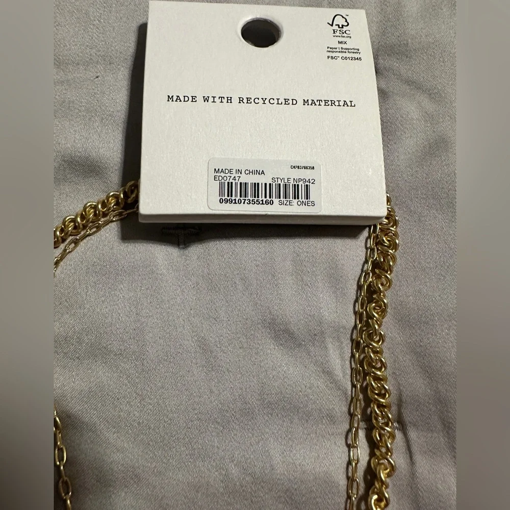 Madewell Two-Pack Twisted Layered Disc Pendant Gold Tone Chain Necklace Set - Picture 3 of 5